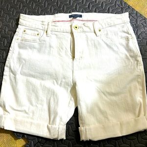 NWT Tommy Hilfiger Denim Shorts